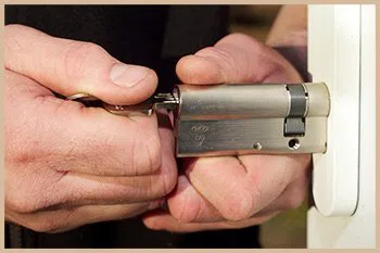 Elite Locksmith Services Prospect Heights, IL 847-483-5787 Elite Locksmith Services Prospect Heights, IL 847-483-5787 - 1-locksmiths